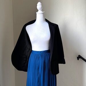 Black Open-Front Blazer with 3/4 Sleeves-Size 8